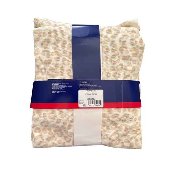 Champion 2 Piece Thermal Sleep Set Women’s Size Small Cheetah Print New MSRP $64 - Picture 3 of 6